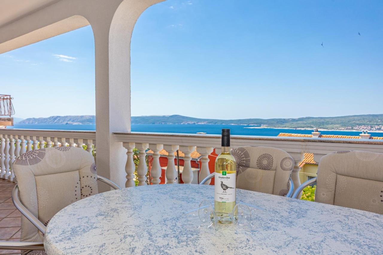 Apartments Lacic 2 Crikvenica Exterior foto